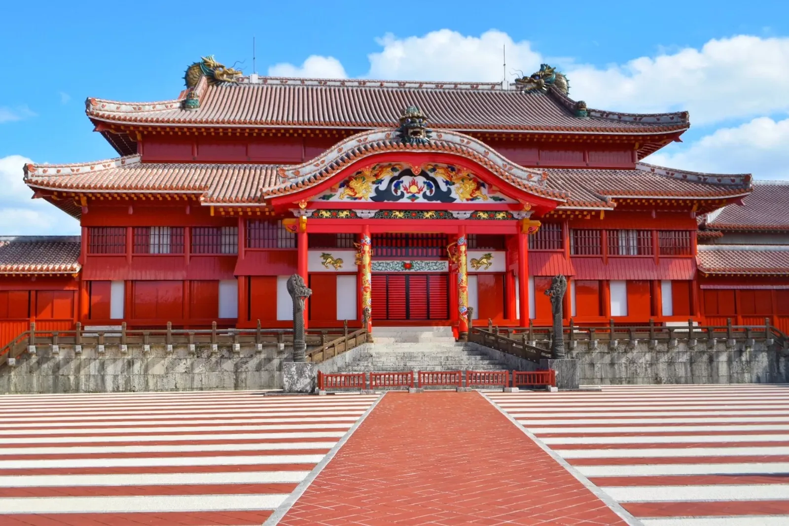 Shuri Castle's main hall photographed before the 2019 fire
